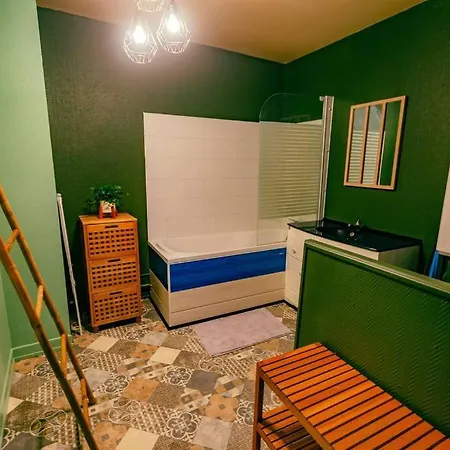 Appartement La Cabane Du Jardin Troyes Exterior photo